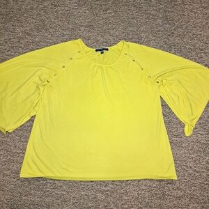 Elegant Yellow Women's Blouse